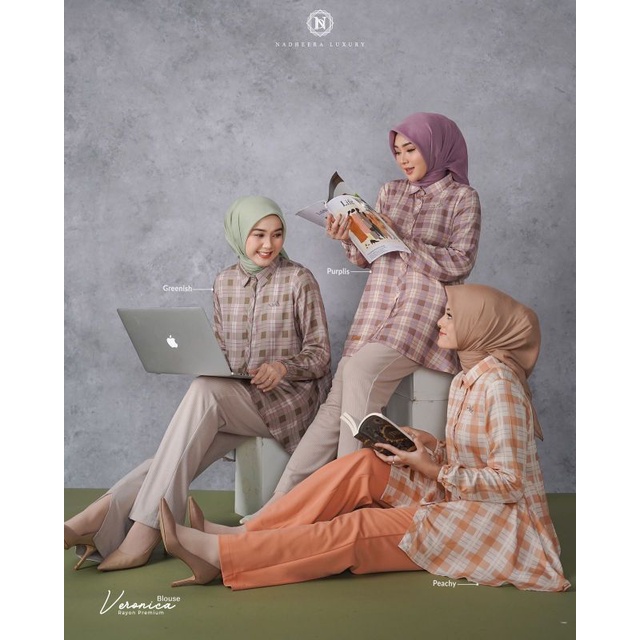 blouse motif tartan terkini Veronica blouse