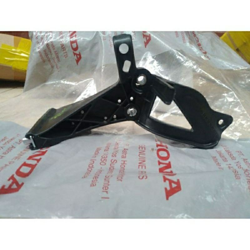 Braket lampu dudukan reflektor new scoopy prestige 2020 2021 Original