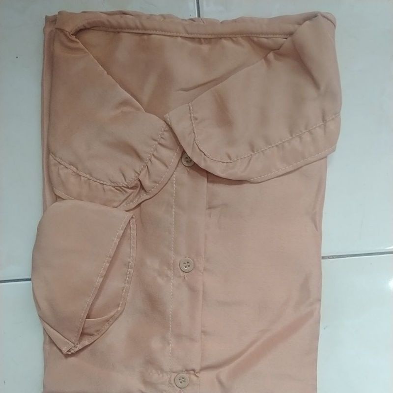 KEMEJA  / BLOUSE KOTAK KRAH REMPEL