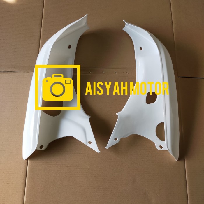 sayap honda astrea grand bulus warna putih
