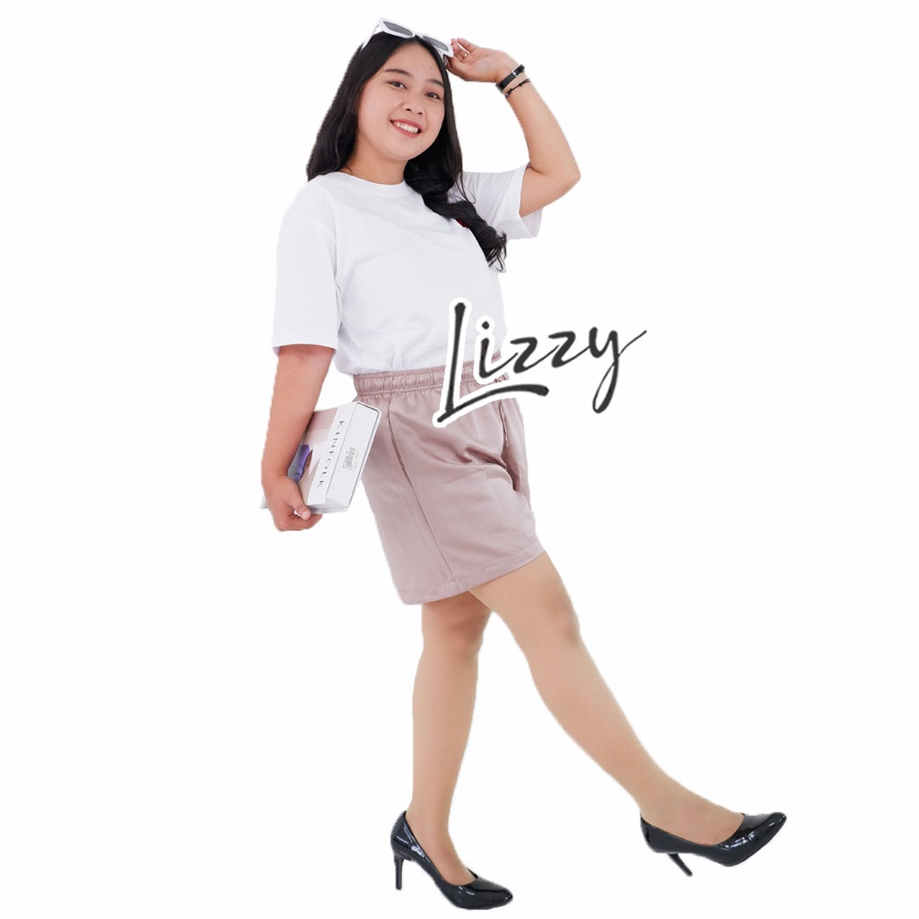 Lizzy - CELANA PENDEK VELVET PREMIUM