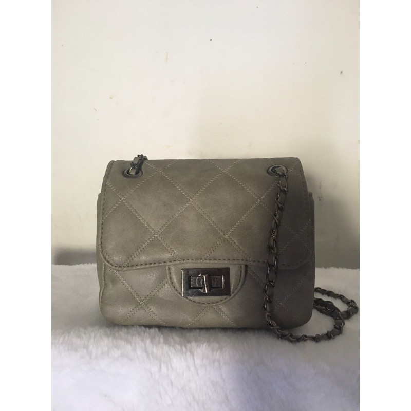 Preloved ala chanel