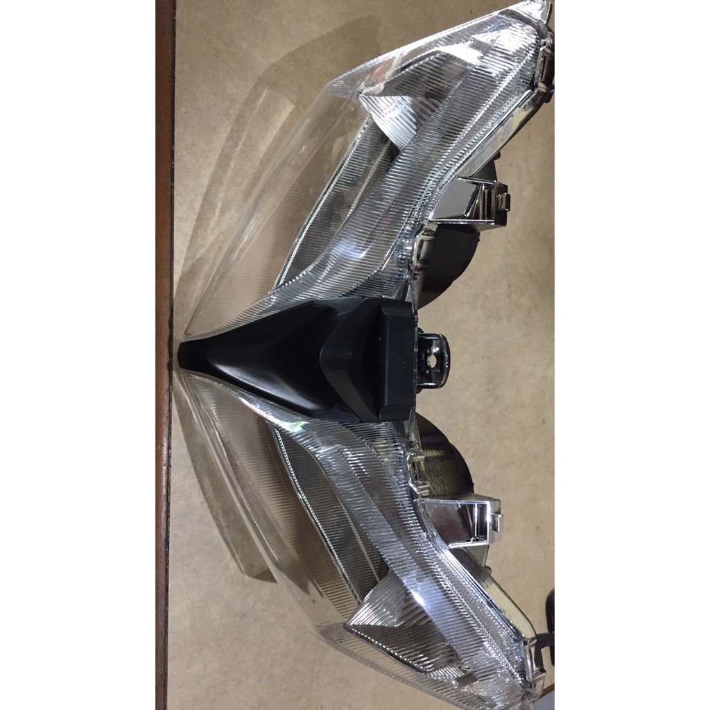 REFLEKTOR RUMAH LAMPU DEPAN BLADE NEW 2011