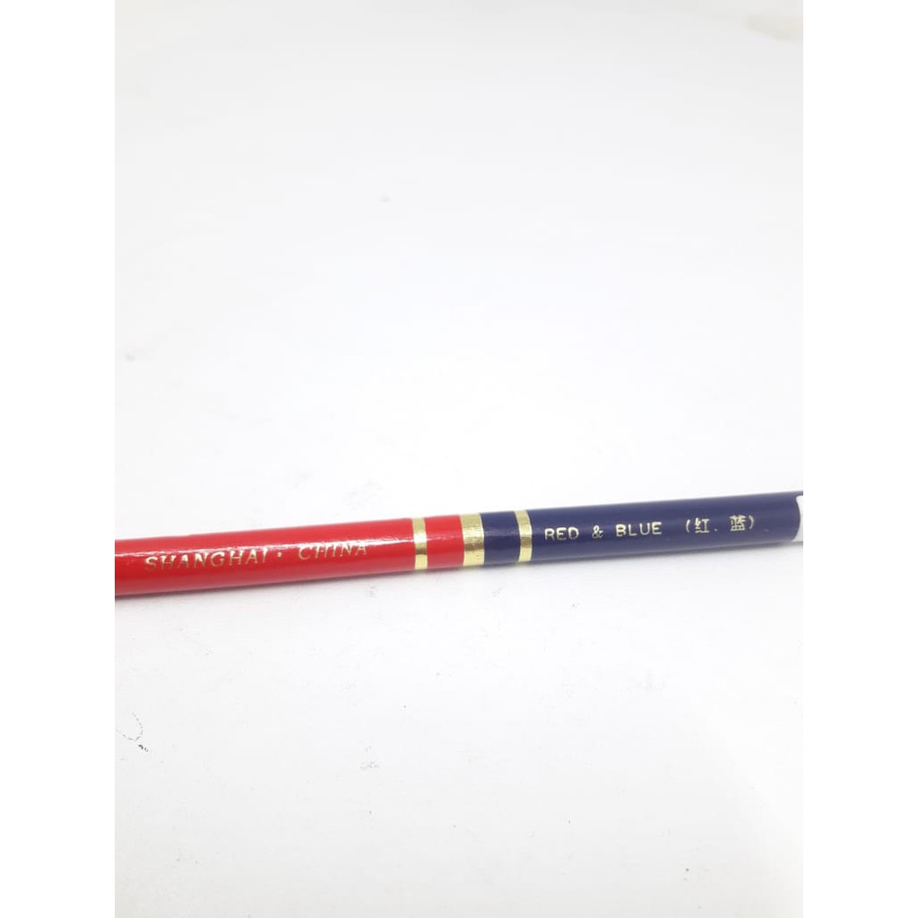 

Pensil Pola Jahit Merah Biru