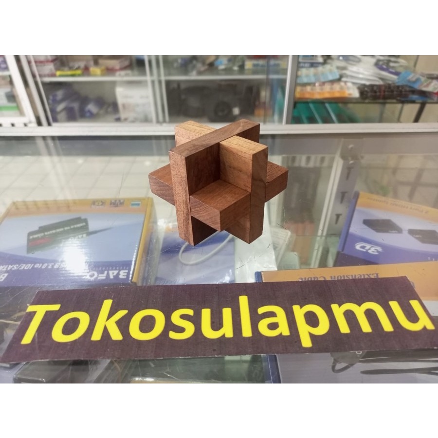 Puzzle Rubik Kayu Wood Model Pertama