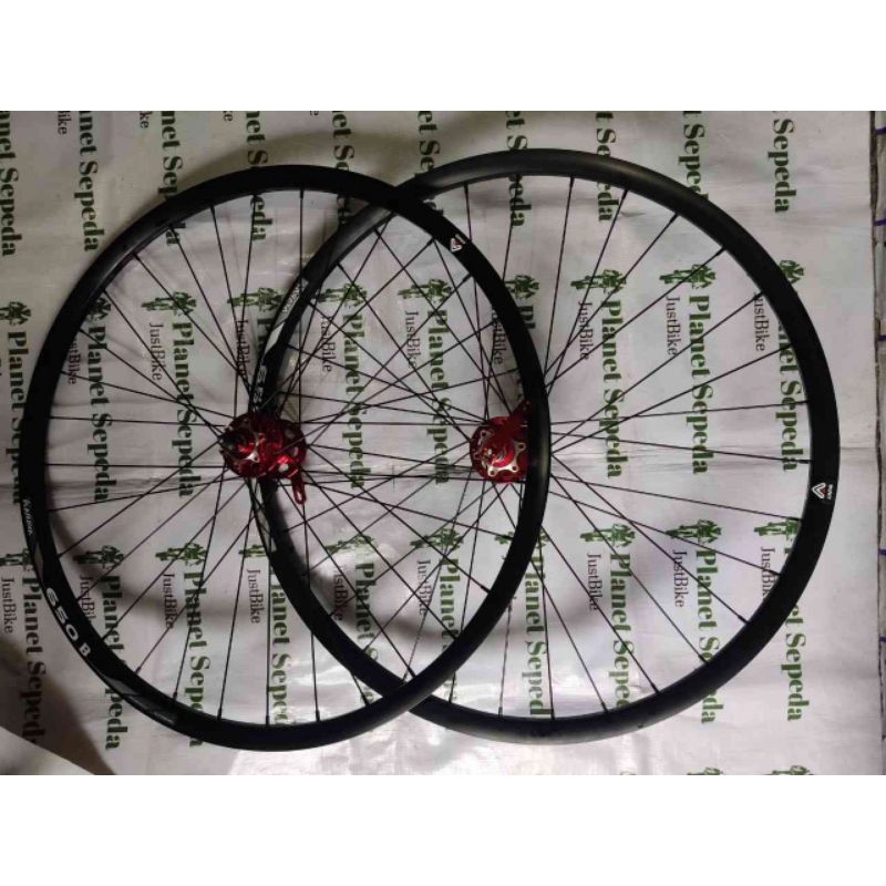 Wheelset Araya DM650 650B 27.5 Hub Odessy Jangkrik Merah Jari SS Hitam