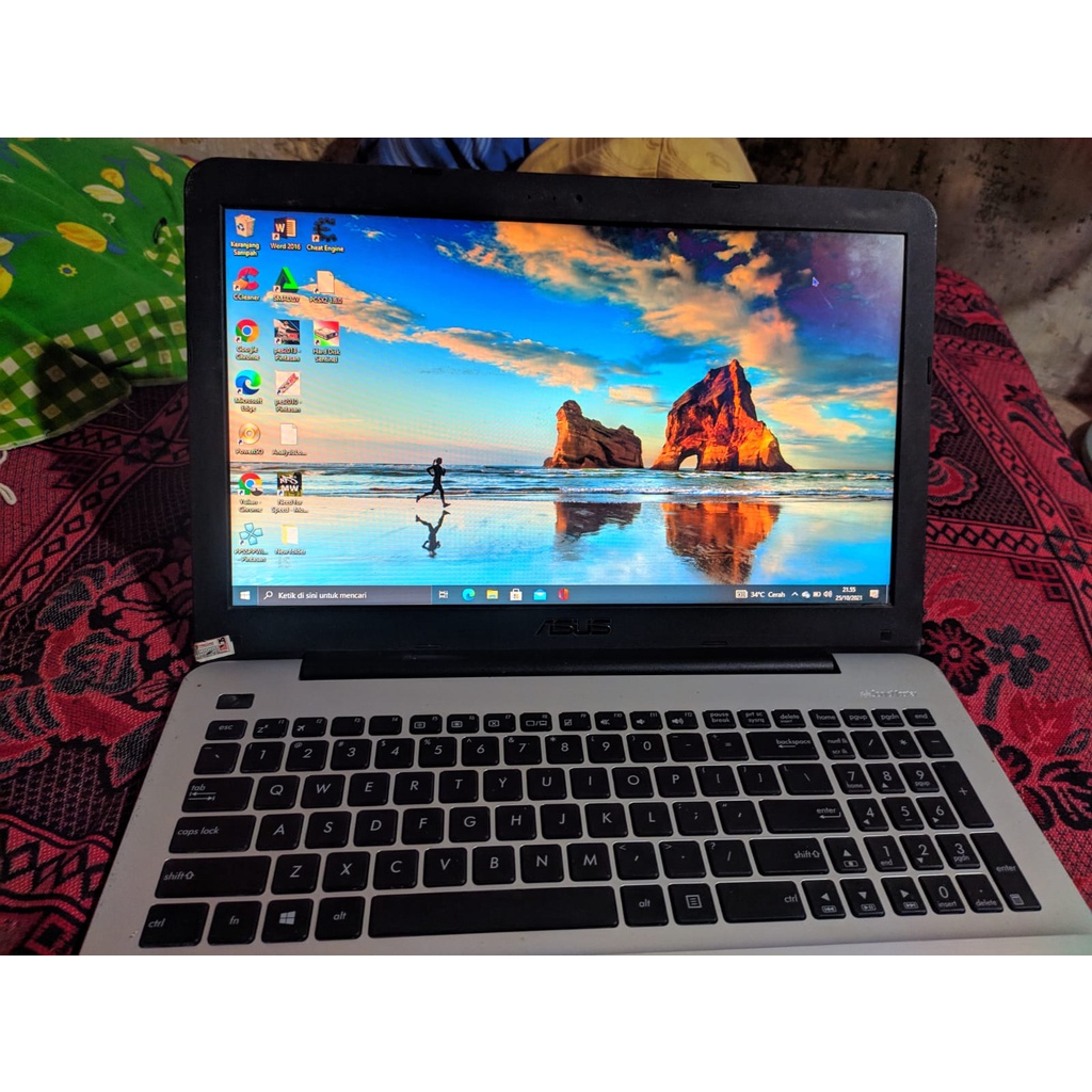 LAPTOP ASUS X555B AMD A9