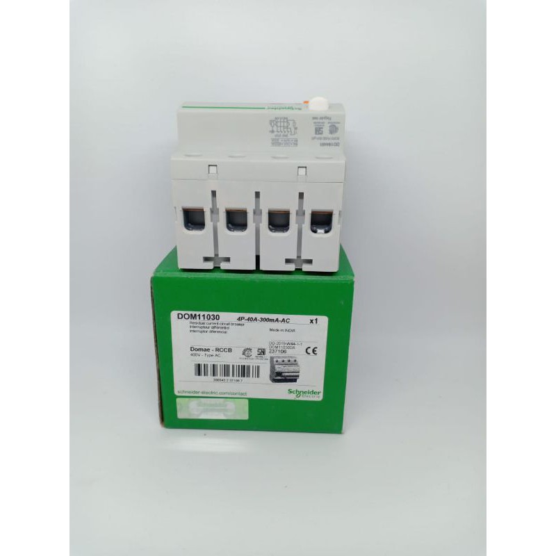 elcb Domae 4p 40A 300mA elcb Schneider