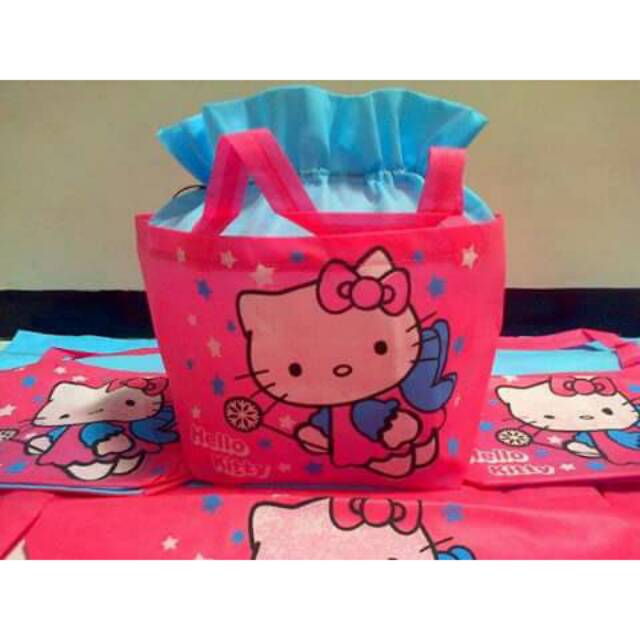 

Tas tenteng serut murah ( untuk kotak berkat uk 18x18cm)