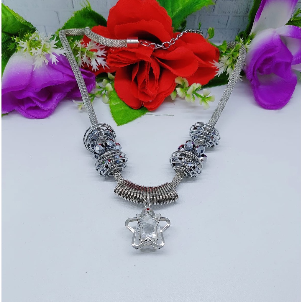 Aksesoris kalung fashion kalung elegan kalung hijab aksesoris cantik kalung daun elegan cantik