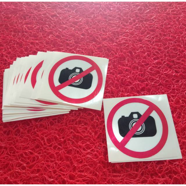 

Sticker dilarang foto