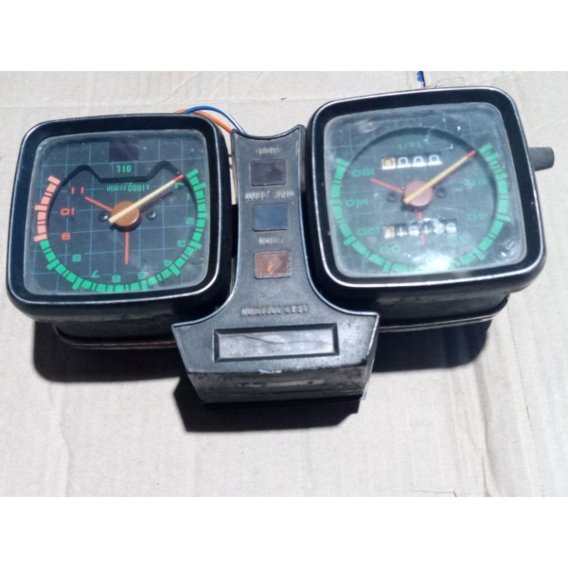 speedometer kilometer suzuki TRS original