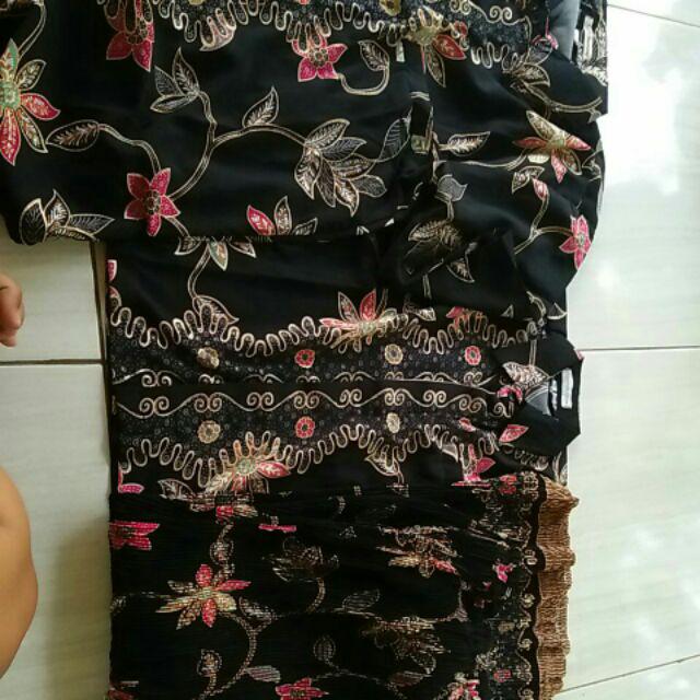 Couple Family Novianty Rok Instan Plisket Jumbo Kombi Kemeja Batik Ayah Dan Anak