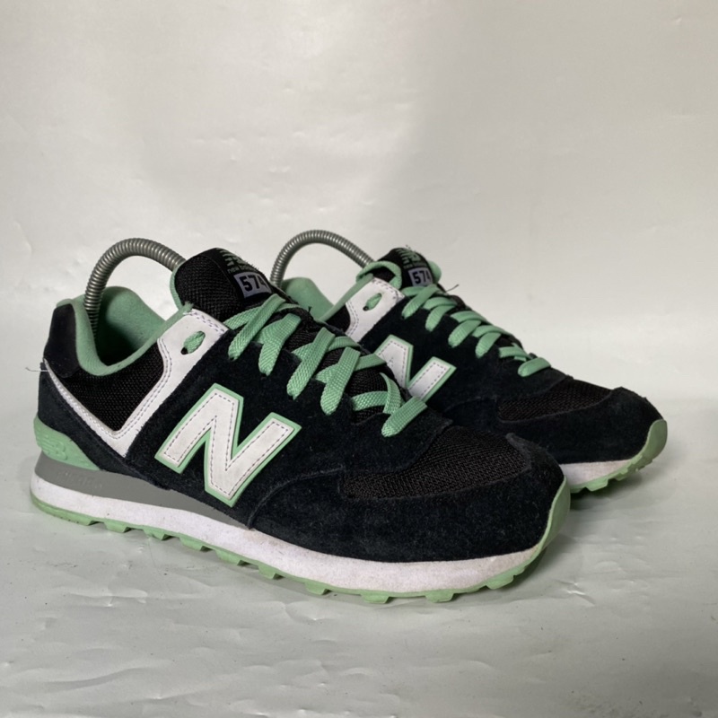 NB 574 black green second