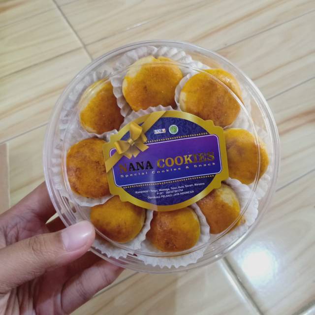 Paket kue Lebaran murah / kue kering / kuker / nastar / home Made rasa enak by zellshop