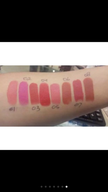 La tulipe maxi matte lipstik