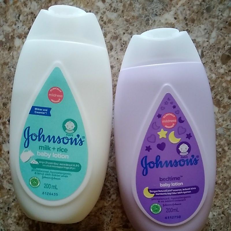 PROMO JOHNSON'S BABY LOTION 100L/SHAMPOO 200 ML