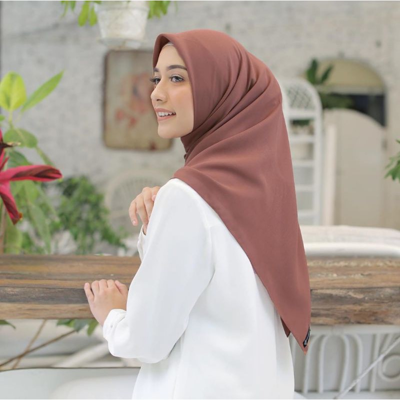 HIJAB HL VOAL BY HEAVENLIGHTS PREMIUM SCARF (TOAST)
