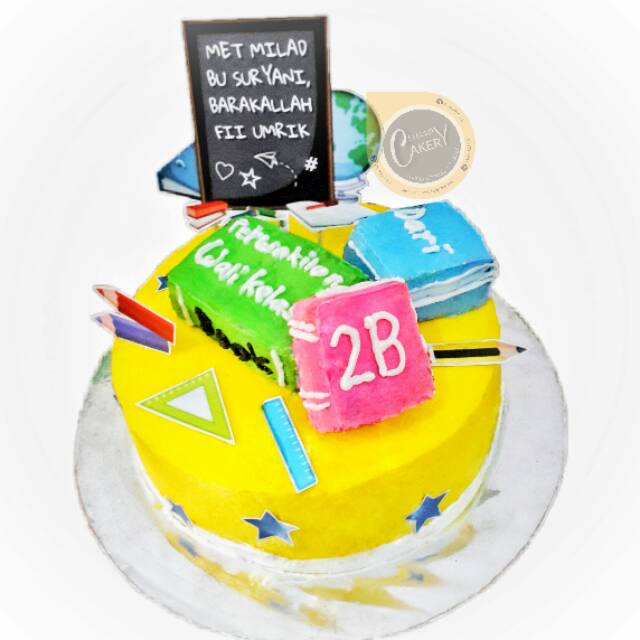 

Teacher's Day Full Buttercream Cake