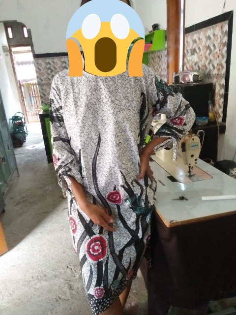 Terlaris Serut Genes Jelita Tunik Navbor Yelbor Whitebor Creambor Tunik Batik Modern