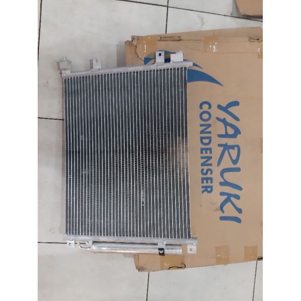 Condensor/Kondensor Ac Nissan March Yaruki