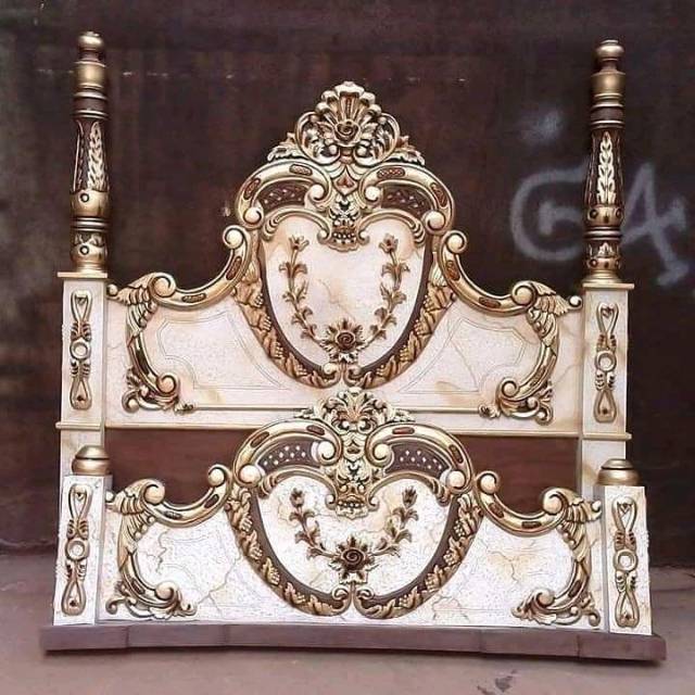 VASKA - Dipan Kayu Jati Ukiran Jepara - Ranjang Kayu Jati Ukiran Jepara - INDOJAVAMEUBLE