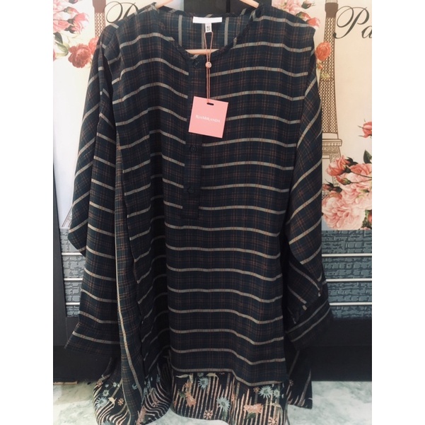 Giyanti Top RiaMiranda