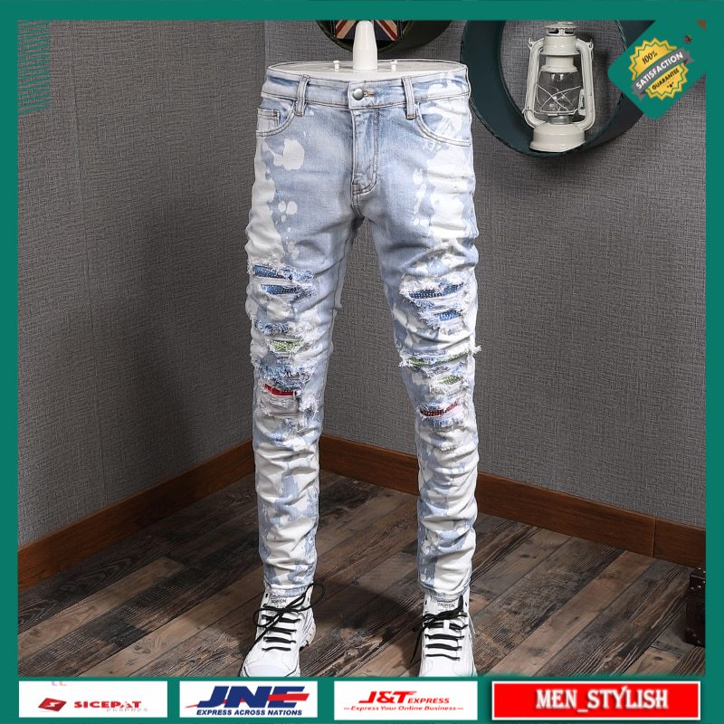 Celana Jeans Panjang Pria Fashion Streetwear  Light Blue White Paint Designer Ripped Jeans Men Patch