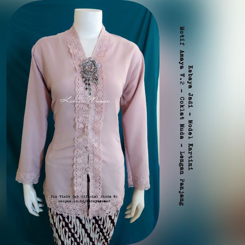 Kebaya Encim Putih. Kebaya putih. Kebaya Encim Hitam. Kebaya Hitam . Kebaya Bordir. Kebaya Nyonya. Kebaya Amaya. Kebaya Kartini. Kebaya Putih. Kebaya Hitam. Kebaya Coklat