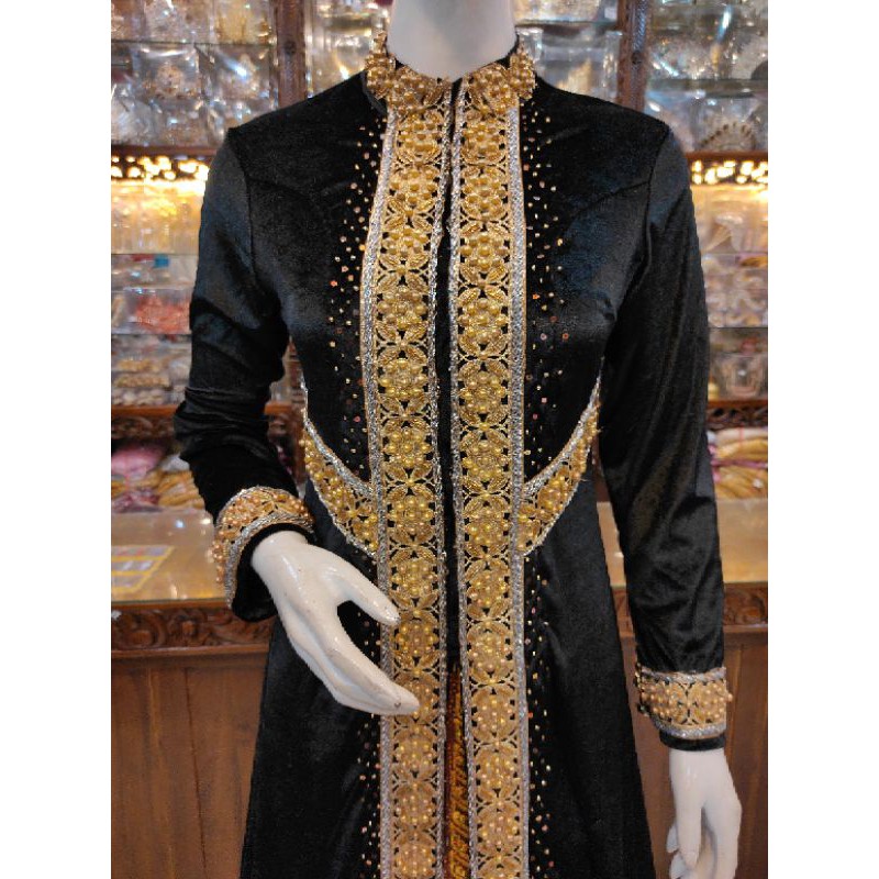 KEBAYA PENGANTIN BLUDRU EKOR SELUTUT SEMATAKAKI