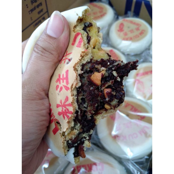 

Kue Bulan /Lim Cu Kay/HALAL/ kue tong cu pia / mooncake khas benteng