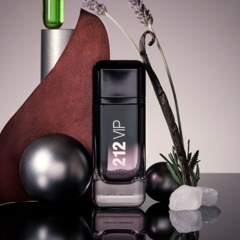 Parfum Carolina Herrera 212 VIP Black Original Singapore By Luxvin Perfume