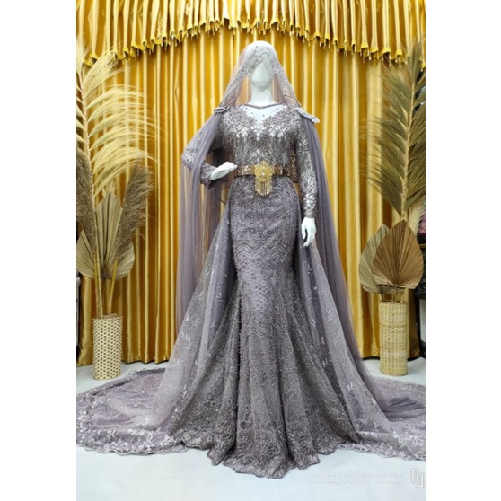 gaun pengantin duyunggaun pengantin duyung full payet
gaun pengantin duyung modern
gaun pengantin du