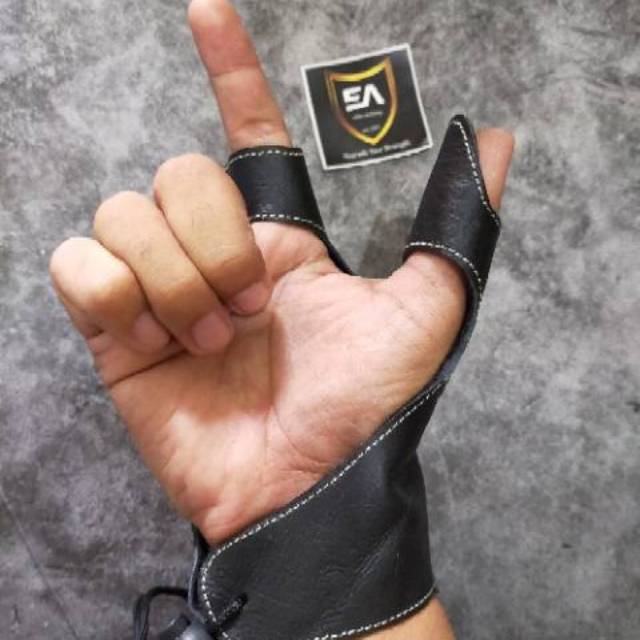 Thumb glove habib