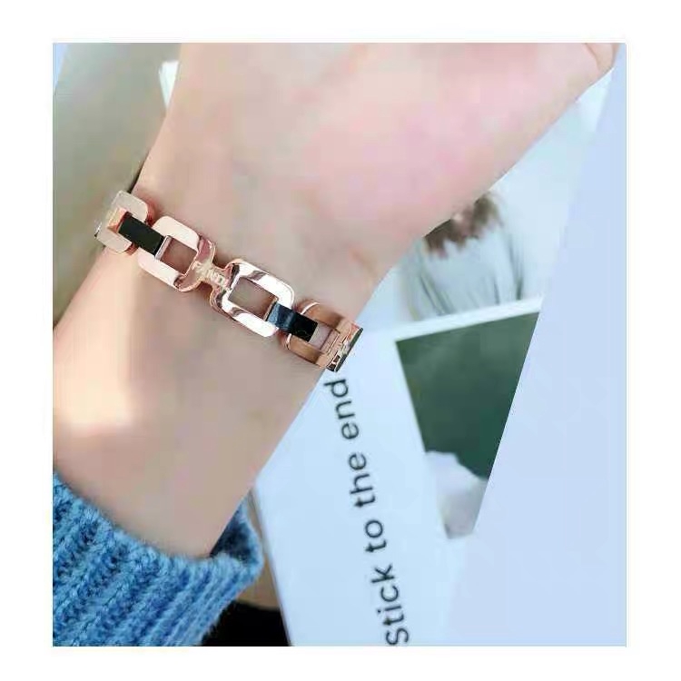 Gelang Tangan Rantai titanium steel Lapis rose gold 18K Anti Air hypoallergenic Gaya Korea Untuk Wanita