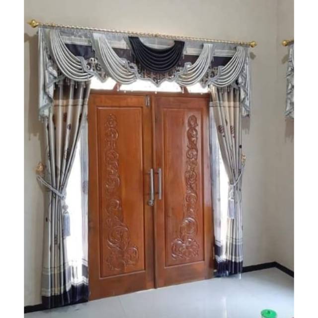 gorden spanyol set kupu tarung