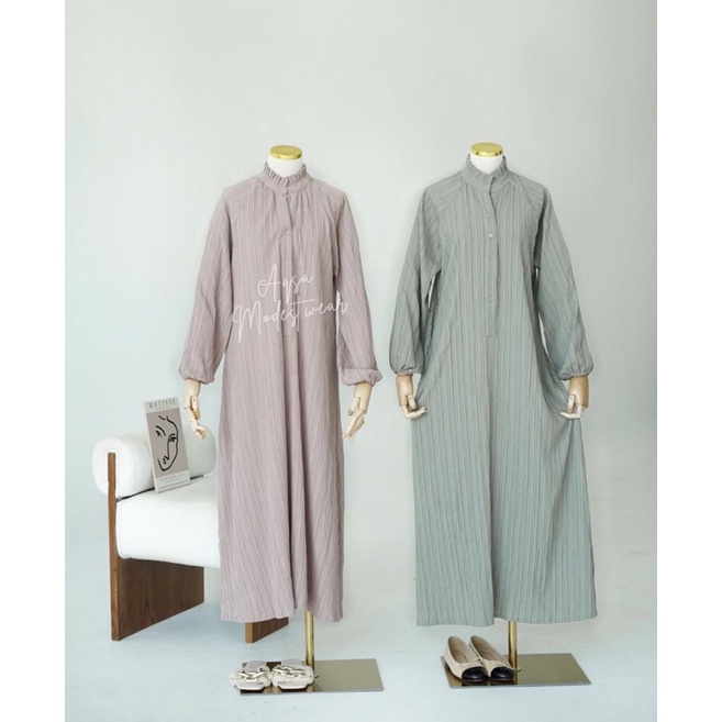LADY ABAYA BY AQSAMODESTWEAR NWT