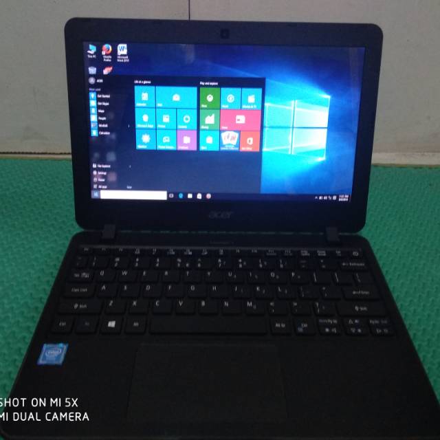 Netbook Acer TravelMate B117