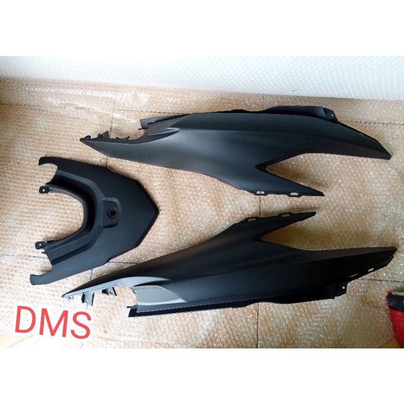 Cover body vario 150 new hitam doff