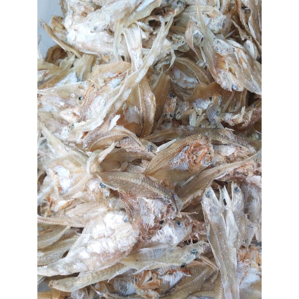 

ikan Asin bulu ayam 250gr