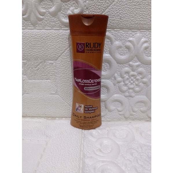 RUDY HADISUWARNO DAILY SHAMPOO UNTUK RAMBUT RONTOK DAN BERKILAU 200ML