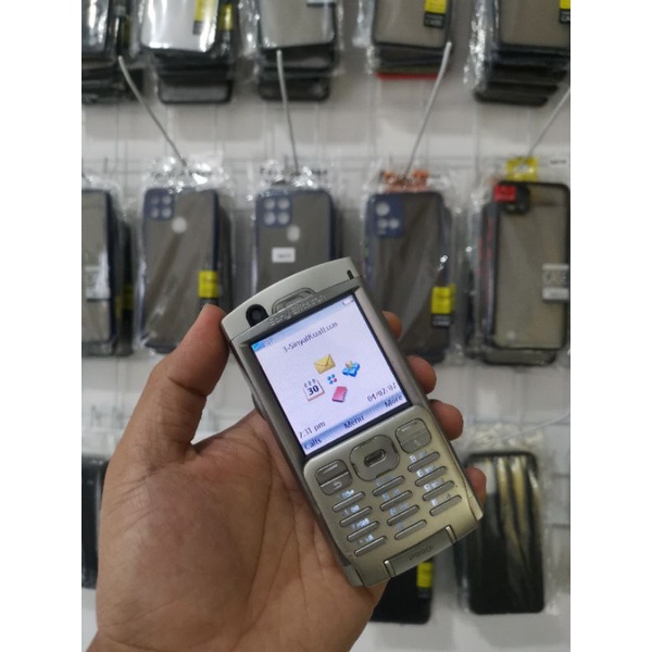 sony ericsson P990i mulus terawat original langka