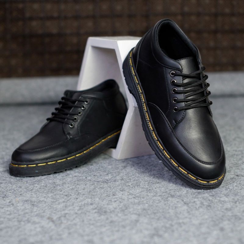 ROYAL Sepatu Formal Pria Pantofel Tali Hitam Pentopel Kerja Kantor Oxford Casual Modern Kulit Sintetis