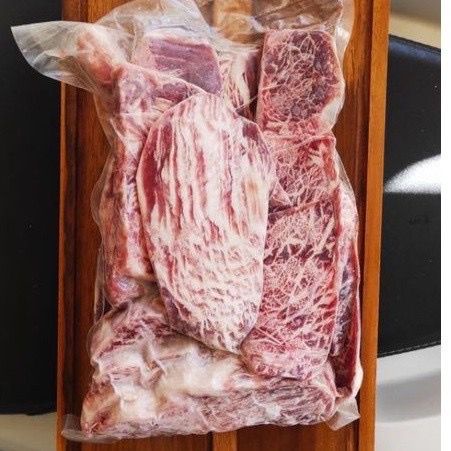 

Wagyu Meltik / Meltique Mess Sisa Potongan 1kg