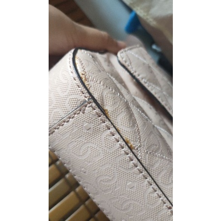 Guess sling