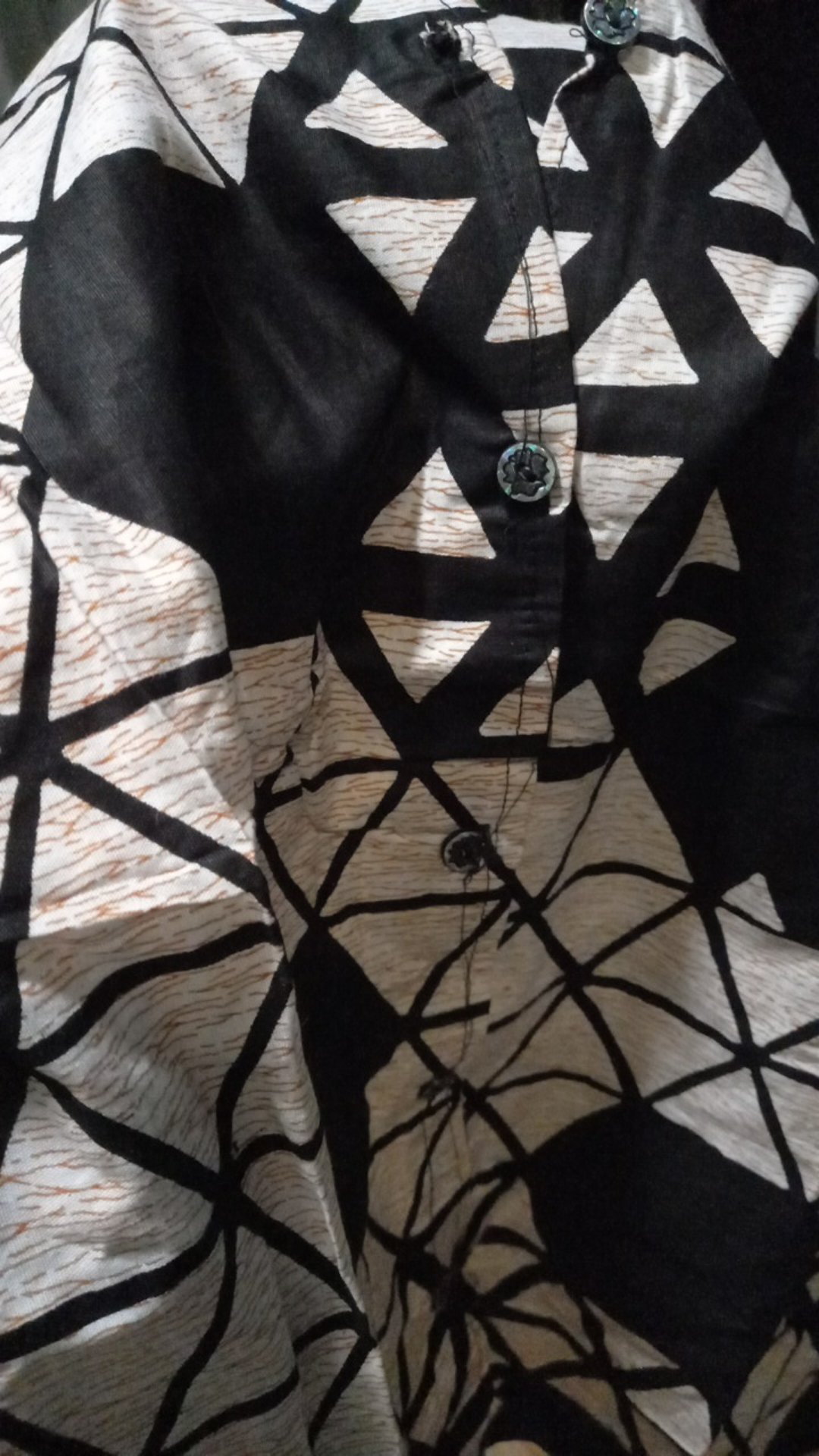 Atasan Blouse Batik Wanita Lengan Panjang Kancing Depan. Batik Pekalongan