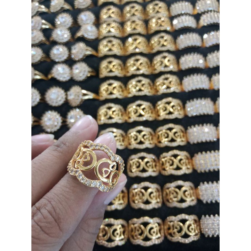 cincin motif cantik realpict perhiasan wanita titanium gold