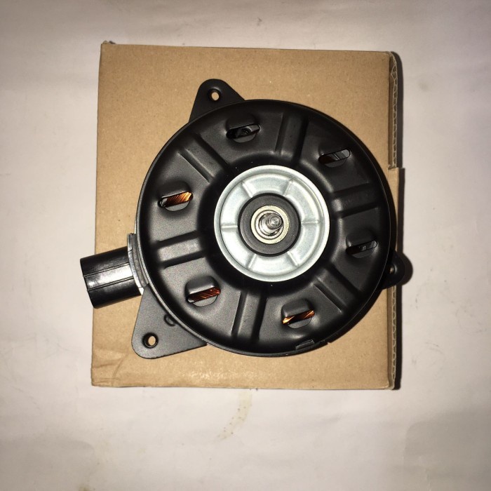 Motorfan radiator Motor Fan AC Avanza Veloz DENSO