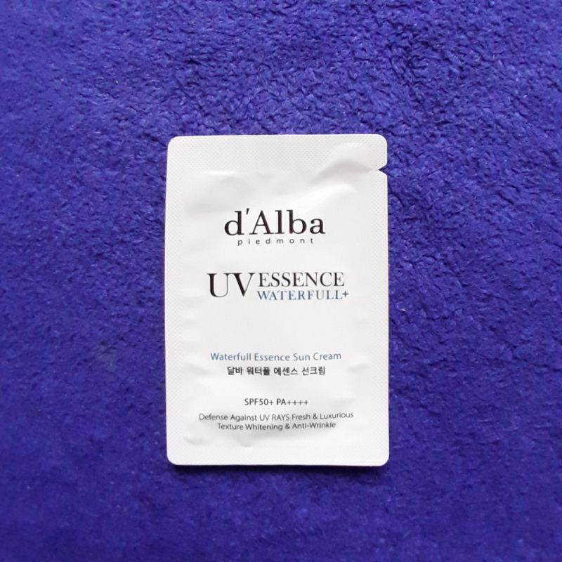 d’Alba UV Waterfull Essence Sun Cream Sample Size / Sachet 2ml