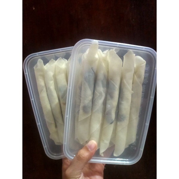 

Banana Roll free glaze tiramisu, coklat , macha